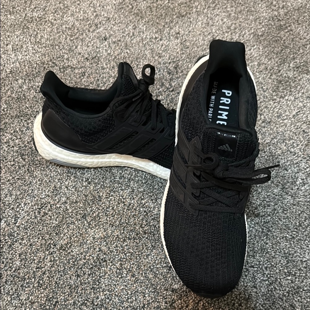 Women’s ultra boost shoes